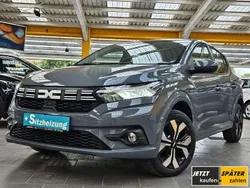 Grau Gebraucht 2025 Dacia Sandero Expression Kleinwagen | 14.650 € (Superpreis)