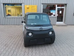 Grau Neu 2024 Opel Rocks-e Rocks Kleinwagen | 7.390 €