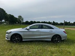 Silber Gebraucht 2015 Mercedes CLA180 Urban Limousine | 18.900 € (Teuer)