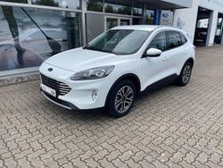 Frostweiß Gebraucht 2021 Ford Kuga Titanium SUV | 25.950 € (Etwas zu teuer)