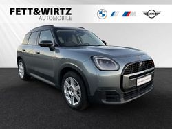 Smokey green metallic Gebraucht 2024 Mini Countryman SUV | 33.700 € (Guter Preis)