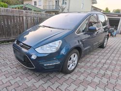 Blau Gebraucht 2011 Ford S-MAX S Van / Kleinbus | 5.400 € (Fairer Preis)