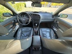 Grau Gebraucht 2005 Saab 9-3 Kombi | 600 € (Teuer)