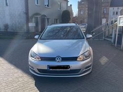 Silber Gebraucht 2014 VW Golf VII Kombi | 7.500 € (Fairer Preis)