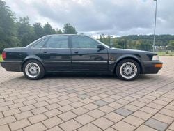 Schwarz Gebraucht 1991 Audi V8 Limousine | 13.900 €