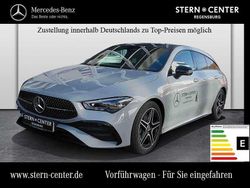 Grau Gebraucht 2025 Mercedes CLA220 Shooting Brake AMG Kombi | 43.860 €