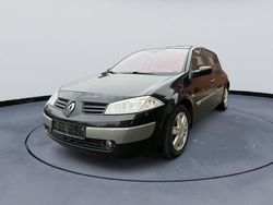 Schwarz Gebraucht 2004 Renault Mégane II Dynamique Limousine | 2.599 € (Fairer Preis)