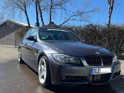 Grau Gebraucht 2006 BMW 335 Limousine | 12.900 €