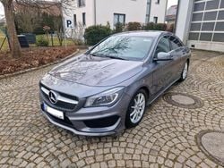 Grau Gebraucht 2016 Mercedes CLA220 Limousine | 22.000 € (Fairer Preis)