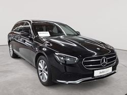 Obsidianschwarz metallic Gebraucht 2021 Mercedes E220 Kombi | 28.990 € (Guter Preis)