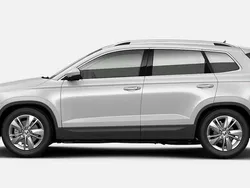 Brillantsilber metallic Neu 2025 Skoda Karoq Selection SUV | 35.514 € (Guter Preis)