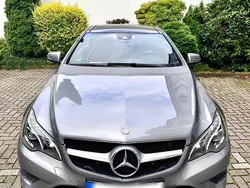 Grau Gebraucht 2013 Mercedes 220 Coupé | 15.300 €