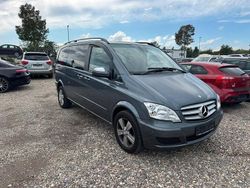 Grau Gebraucht 2013 Mercedes Viano Edition Van / Kleinbus | 12.500 € (Guter Preis)