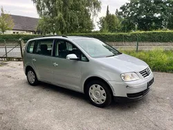 Silber Gebraucht 2005 VW Touran Trendline Van / Kleinbus | 1.999 € (Guter Preis)