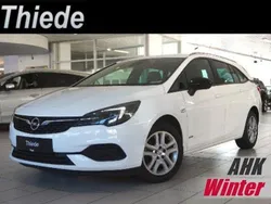 Schneeweiss Gebraucht 2022 Opel Astra Design & Tech Kombi | 12.850 € (Guter Preis)
