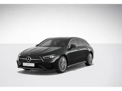 Nachtschwarz Gebraucht 2024 Mercedes CLA200 Shooting Brake AMG Kombi | 37.880 € (Teuer)
