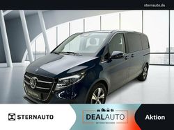 Stahlblau Gebraucht 2024 Mercedes V220 Style Van / Kleinbus | 56.999 € (Teuer)