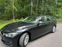 Schwarz Gebraucht 2016 BMW 318 Advantage Kombi | 9.800 € (Guter Preis)