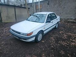 Weiß Gebraucht 1991 Mitsubishi Lancer Limousine | 1.200 €