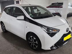 Weiß Gebraucht 2018 Toyota Aygo Connect Style Kleinwagen | 10.900 € (Fairer Preis)