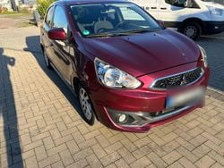 Rot Gebraucht 2016 Mitsubishi Space Star Edition+ Kleinwagen | 6.590 € (Guter Preis)