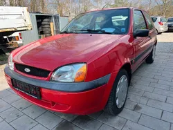 Rot Gebraucht 2002 Ford Fiesta Kleinwagen | 1.500 € (Fairer Preis)