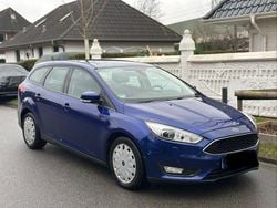 Blau Gebraucht 2016 Ford Focus Kombi | 5.900 € (Guter Preis)
