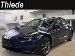 Blau metallic Gebraucht 2021 Tesla Model 3 Long Range Limousine | 24.950 € (Guter Preis)