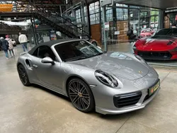 Silber Gebraucht 2017 Porsche 991 Cabrio | 118.900 €