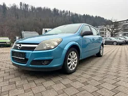 Breezeblau m2 Gebraucht 2005 Opel Astra Elegance Kleinwagen | 1.950 € (Fairer Preis)