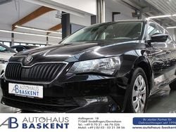 Schwarz Gebraucht 2018 Skoda Superb Active Kombi | 10.980 € (Fairer Preis)