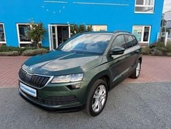 Zelena emerald/emerald green (metallic) Gebraucht 2019 Skoda Karoq Style SUV | 15.980 € (Fairer Preis)