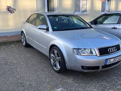 Silber Gebraucht 2004 Audi A4 Limousine | 3.000 € (Fairer Preis)