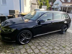 Schwarz Gebraucht 2015 VW Passat Highline Kombi | 11.500 € (Fairer Preis)