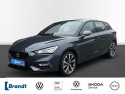 Magnetic grau metallic (metallic) Gebraucht 2024 Seat Leon FR Limousine | 26.890 € (Guter Preis)
