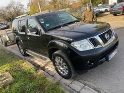 Schwarz Gebraucht 2014 Nissan Pathfinder SUV | 9.450 € (Guter Preis)