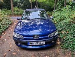 Blau Gebraucht 2000 Peugeot 306 Cabriolet Cabrio | 1.150 € (Guter Preis)