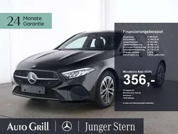 Metalliclack kosmosschwarz (metallic) Gebraucht 2024 Mercedes A180 Progressive Kombi | 30.900 € (Etwas zu teuer)
