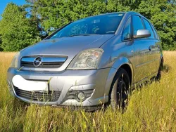 Silber Gebraucht 2009 Opel Meriva Selection Van / Kleinbus | 2.799 € (Fairer Preis)