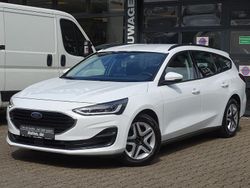 Weiß Gebraucht 2022 Ford Focus Cool & Connect | 17.930 € (Guter Preis)