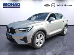 Silber Gebraucht 2024 Volvo XC40 Core SUV | 36.990 € (Fairer Preis)