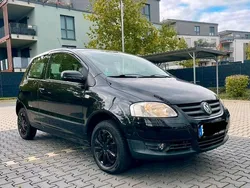 Schwarz Gebraucht 2008 VW Fox Kleinwagen | 3.299 € (Etwas zu teuer)
