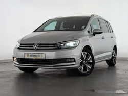 Silber Gebraucht 2020 VW Touran Highline Van / Kleinbus | 24.460 € (Guter Preis)
