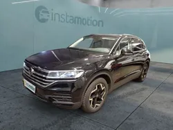 Schwarz Gebraucht 2024 VW Touareg SUV | 59.250 € (Fairer Preis)