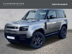 Silicon silver Gebraucht 2025 Land Rover Defender SE Dynamic SUV | 87.680 € (Teuer)