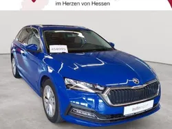 Energyblau uni Gebraucht 2022 Skoda Octavia Style Kombi | 21.890 € (Guter Preis)