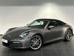 Grau Gebraucht 2021 Porsche 911 Carrera Cabriolet Cabrio | 128.900 € (Etwas zu teuer)