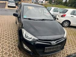 Schwarz Gebraucht 2013 Hyundai i20 Edition Limousine | 1.990 € (Guter Preis)