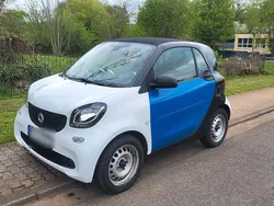 Weiß Gebraucht 2019 Smart ForTwo Coupé Coupé | 8.000 € (Guter Preis)