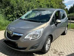 Braun Gebraucht 2012 Opel Meriva Van / Kleinbus | 4.100 € (Superpreis)